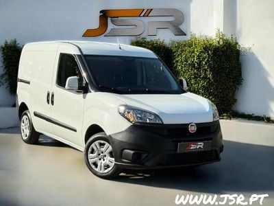 Usado Fiat Doblò Easy 95 HP (69 kW) 2019 Branco Monovolume
