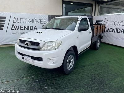 Usado Toyota HiLux 144 HP (105 kW) 2012 Branco Pickup