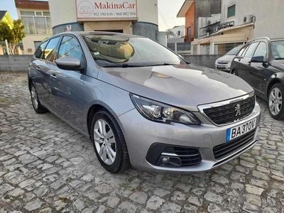 Cinzento Usado 2018 Peugeot 309 Citadino | € 13.970