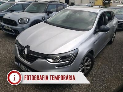 Cinza Usado 2020 Renault Mégane GrandTour LIMITED Carrinha | € 18.390 (Preço justo)