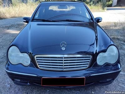 Mercedes C200