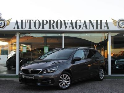 Cinzento Usado 2021 Peugeot 308 Style Carrinha | € 19.950