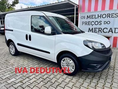Branco Usado 2019 Fiat Doblò Monovolume | € 11.490 (Preço justo)