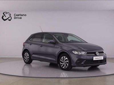 Usado VW Polo 95 HP (69 kW) 2024 Cinzento Citadino