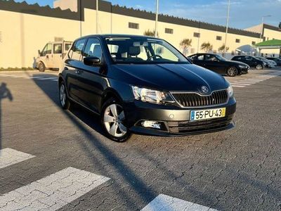 usado Skoda Fabia 1.4 tdi 90 cv de 2015 com 128 mil km