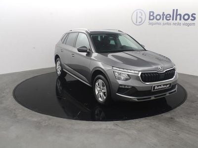 Usado Skoda Kamiq 116 HP (85 kW) 2024 Cinzento SUV