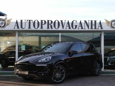 Usado Porsche Cayenne 416 HP (305 kW) 2015 Preto SUV