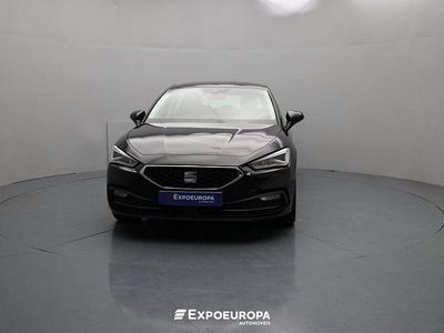 Usado Seat Leon 115 HP (84 kW) 2022 Preto
