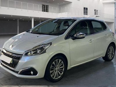 Usado Peugeot 208 Allure 102 HP (75 kW) 2017 Branco Citadino