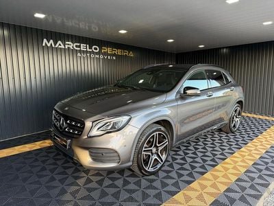 Cinza Usado 2017 Mercedes GLA200 AMG line SUV | € 27.450