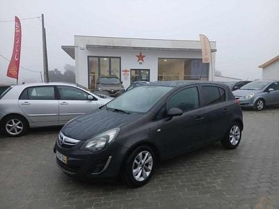 Cinzento Usado 2014 Opel Corsa Citadino | € 6.150 (Preço justo)
