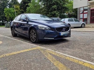 Azul Usado 2014 Volvo V40 Carrinha | € 14.500 (Preço elevado)