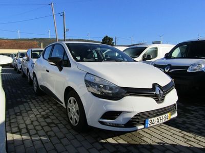 Usado Renault Clio IV Zen 90 HP (66 kW) 2019 Branco