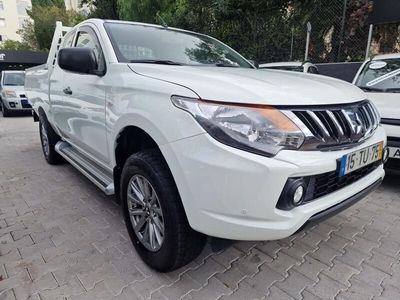 usado Mitsubishi L 200 2.4 DI-D CD Invite 2WD