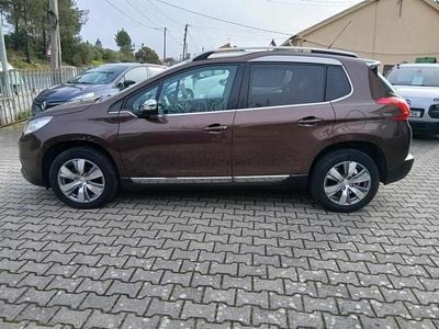 Usado Peugeot 2008 68 HP (50 kW) 2013 Outra SUV