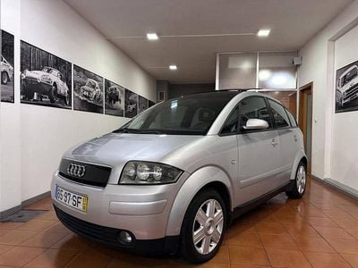 Cinza Usado 2001 Audi A2 Attraction Citadino | € 6.400