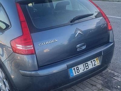 Usado 2005 Citroën C4 Sedan | € 2.800