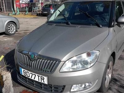 Usado Skoda Fabia 75 HP (55 kW) 2012 Outra Citadino