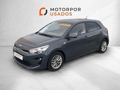 Usado Kia Rio 84 HP (61 kW) 2022 Cinza SUV
