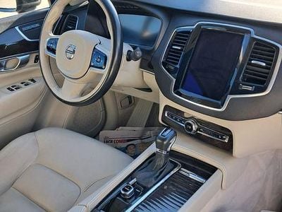 Usado 2016 Volvo XC90 SUV | € 28.500 (Preço elevado)