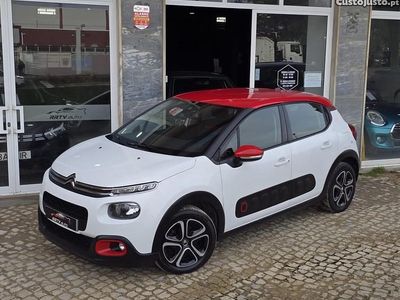 Branco Usado 2017 Citroën C3 PureTech Citadino | € 12.750 (Preço justo)