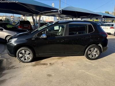 Preto Usado 2018 Peugeot 2008 Style SUV | € 10.990 (Bom preço)
