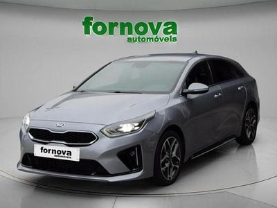 Cinzento Usado 2019 Kia ProCeed Citadino | € 18.900 (Preço justo)