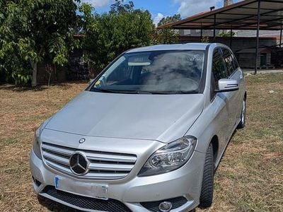 Mercedes B180