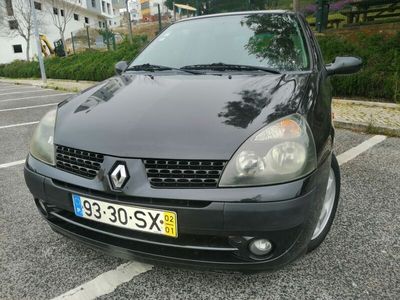 Renault Clio II