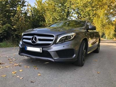 Mercedes GLA200