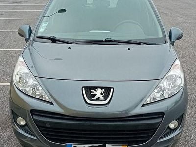 Usado 2011 Peugeot 207 Sedan | € 4.500 (Preço justo)