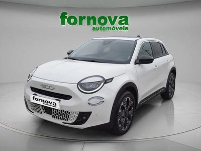 Usado Fiat 600 La Prima 145 HP (106 kW) 2024 Branco SUV