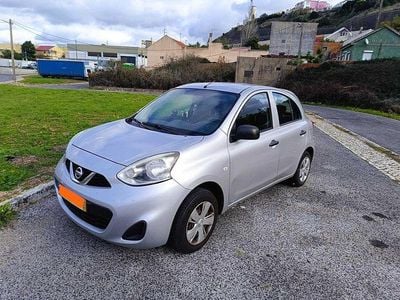 Cinzento Usado 2016 Nissan Micra Sedan | € 6.850 (Preço elevado)