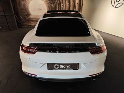 Porsche Panamera 4