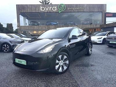 Preto Usado 2023 Tesla Model Y Standard Range SUV | € 34.900 (Preço justo)