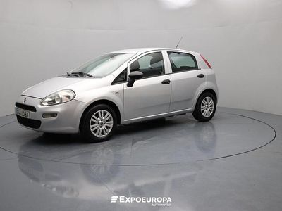 Prata Usado 2018 Fiat Punto Sedan | € 10.490 (Caro)