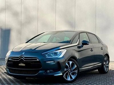 Usado Citroën DS5 So Chic 200 HP (147 kW) 2014 Cinza antracite Citadino
