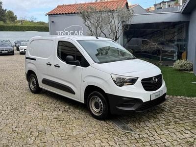 Usado Opel Combo 102 HP (75 kW) 2023 Branco