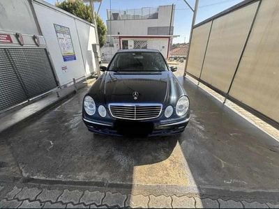 Mercedes E270