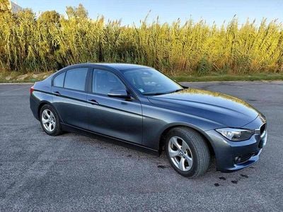 Usado BMW 320 Efficient Dynamics 163 HP (119 kW) 2012 Cinzento Sedan