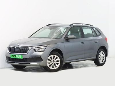 Usado Skoda Kamiq 95 HP (69 kW) 2023 Cinzento SUV