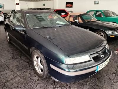 Verde Usado 1995 Opel Calibra Coupé | € 8.900