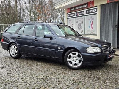 Preto Usado 1998 Mercedes C200 Carrinha | € 2.750