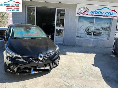Preto Usado 2023 Renault Clio V Citadino | € 19.980 (Caro)