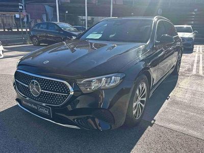 Preto Usado 2024 Mercedes E220 Carrinha | € 52.900 (Bom preço)
