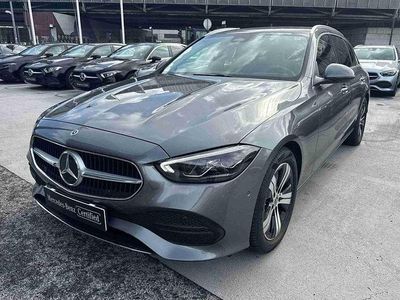 Usado Mercedes 220 200 HP (147 kW) 2024 Cinzento