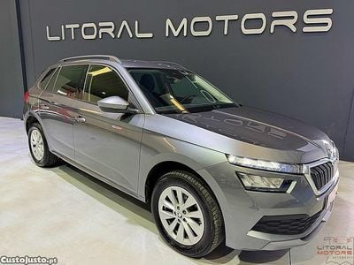 Cinza Usado 2024 Skoda Kamiq Style SUV | € 18.490 (Preço justo)