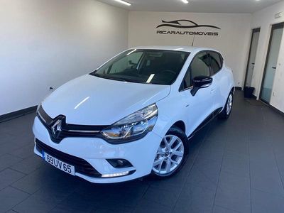 Branco Usado 2018 Renault Clio IV LIMITED | € 12.450 (Preço justo)