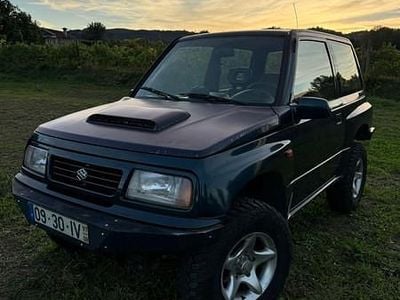Usado Suzuki Vitara 74 HP (54 kW) 1997 Verde SUV