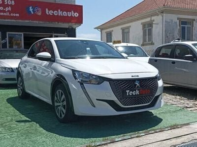 Peugeot e-208